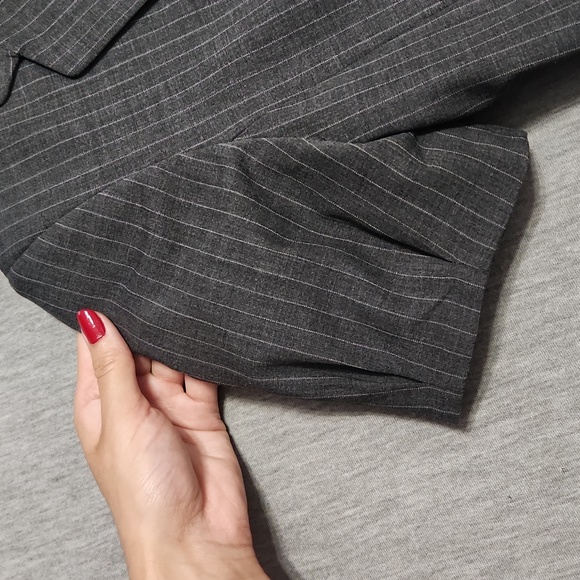 Y2K Banana Republic Petite Pinstriped Puff Sleeve Tailored Blazer Blouse - Picture 9 of 12
